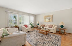 632 Polynesian Drive, Des Plaines, IL 60016