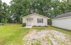 2420 Channon, Poplar Bluff, MO 63901
