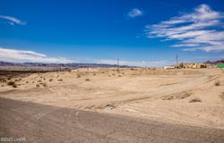 1008 Riverside Dr, Lake Havasu City, AZ 86404
