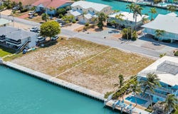 790 10Th Street, Key Colony, FL 33051