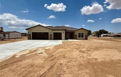 15640 Cheyenne Road, Apple Valley, CA 92307