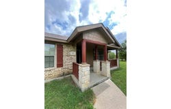 892 W 1st Street, Maypearl, TX 76064