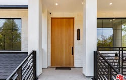 2565 Patricia Ave, Los Angeles, CA 90064
