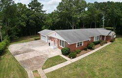 1222 E Main St., Ariton, AL 36311