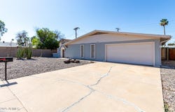 3811 W LOMA Lane, Phoenix, AZ 85051