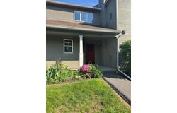 58 Needle Grove Point, North Providence, RI 02904