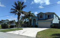 170 NE Dominican Ter, Port Saint Lucie, FL 34983