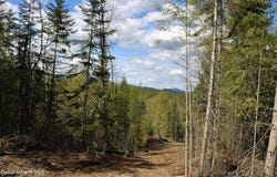 500 Outlook Dr, Cocolalla, ID 83813