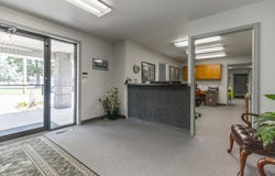 2125 S Broadway, Grove, OK 74344