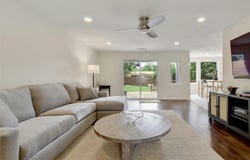3013 Rogge Ln, Austin, TX 78723