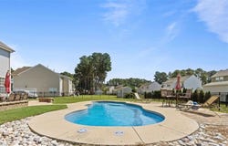 224 Wellington Cir, Smithfield, VA 23430