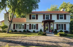 18530 Pleasant St, Brookfield, WI 53045