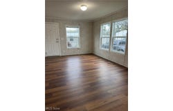 6835 Richmond Road, Glenwillow, OH 44139