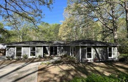 1345 Kelley Drive, Arab, AL 35016