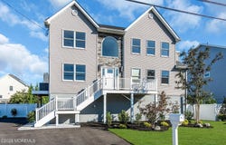 707 Prospect Avenue, Union Beach, NJ 07735