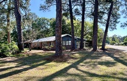 119 Sunset Drive, Eufaula, AL 36027