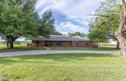 1065 E CR 146 - B, Breckenridge, TX 76424