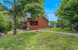 1701 SPARROW HILL ROAD, PAW PAW, WV 25434