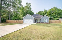 405 Vann Road, Smiths Station, AL 36877