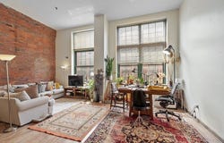 200 Market St, Lowell, MA 01852