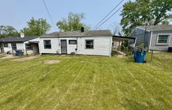 5425 E 13th Place, Gary, IN 46403