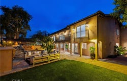 8000 Oceanus Drive, Los Angeles, CA 90046