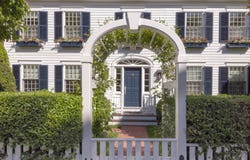 52 Fuller Street, Edgartown, MA 02539