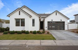 35241 N COVELITE Way, San Tan Valley, AZ 85144
