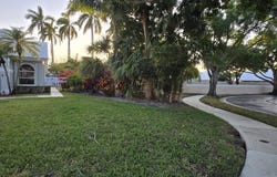 2285 Saratoga Lane, West Palm Beach, FL 33409