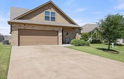 3210 Mccoy Lane, Granbury, TX 76049