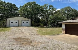 25 Timber Creek Lane, Wewoka, OK 74884