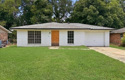 1132 Oregon Ave, Port Allen, LA 70767