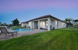 12103 SW Bennington Circle, Port Saint Lucie, FL 34987