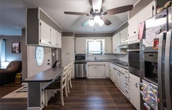 1017 County Road 15390, Deport, TX 75435