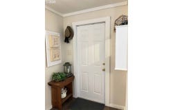 154 Outer Dr, Florence, OR 97439