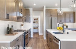 12005 Vincenzo Dr., Pasco, WA 99301