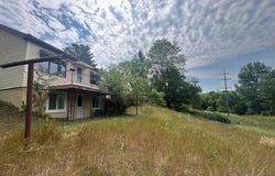 1045 N 4th Avenue, Big Rapids, MI 49307