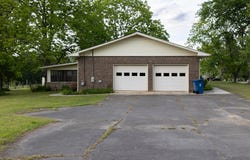 735 Mcville Rd, Boaz, AL 35957