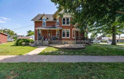 201 E 4th St, Tipton, IA 52772