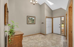 18062 Judicial Way N, Lakeville, MN 55044