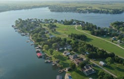 140 Deepwater Loop, Council Grove, KS 66846