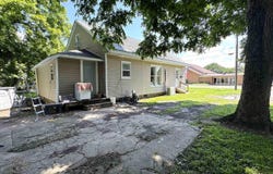 731 S Thornton Avenue, Piggott, AR 72454