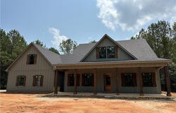 825 LEE ROAD 360, VALLEY, AL 36854