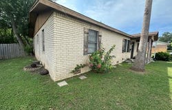 405 S 9th Street, Kenedy, TX 78119