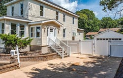 413 W Oakcrest, Northfield, NJ 08225