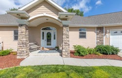 350 Pike Ct., Whiting, IA 51063