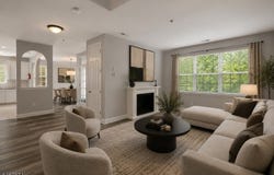 428 Lenape Ln, Lopatcong Twp., NJ 08865-1869