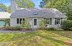 7 Willow Grove Road, Brunswick, ME 04011