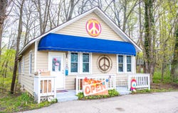 17656 US-12, New Buffalo, MI 49117