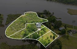 4269 Gilead Shores Rd, Blounts Creek, NC 27814